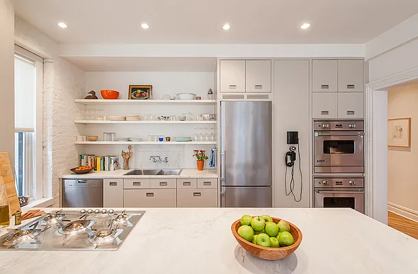 Sold by Brown Harris Stevens | media 29