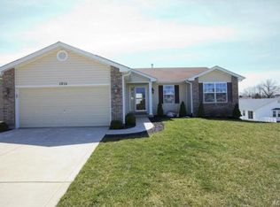 1816 Hackmann Hollow Dr, Wentzville, MO 63385