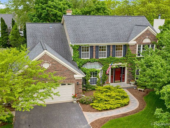 3rd image of 283 Gatewood Ln