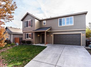 2872 SW Deschutes Dr, Redmond, OR 97756