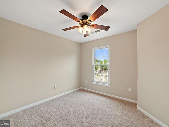 3rd image of 14067 Hawkeye Run Ct