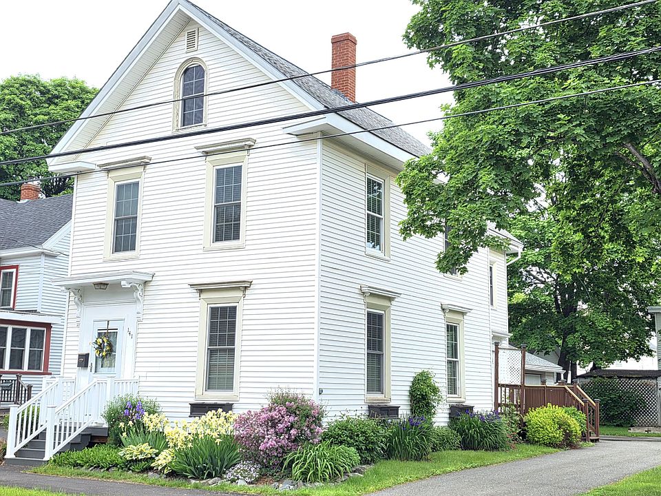 1st image of 141 Forest Avenue