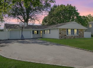 1340 Stony Brook Rd, Stony Brook, NY 11790