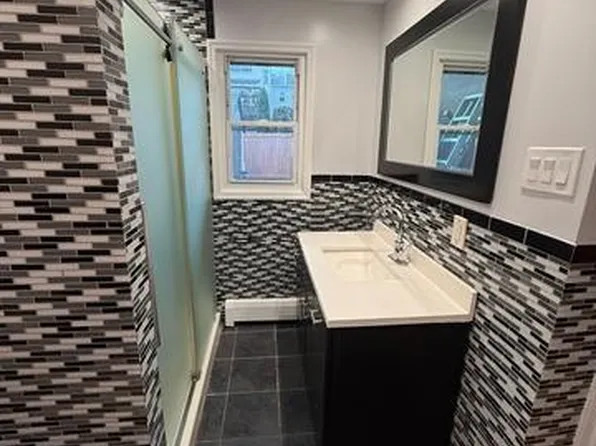 353 5th Street image 10 of 13