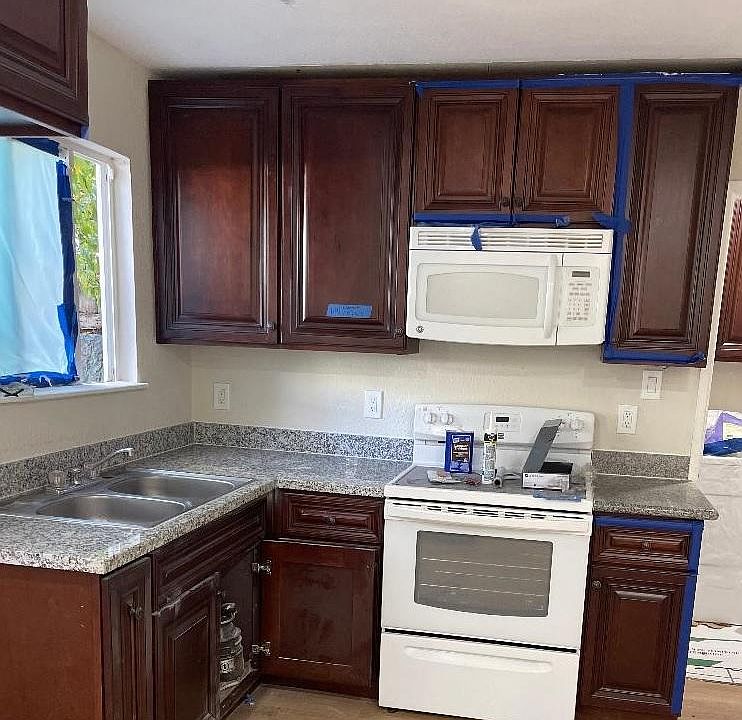 New remodeling kitchen with granit
a new updated pictures will come