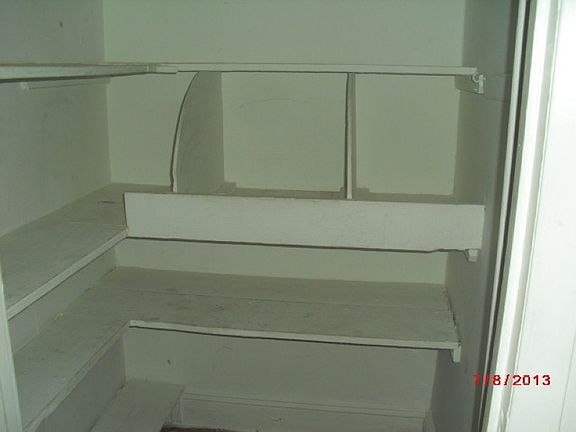 5th image of 73 Wallace St #2