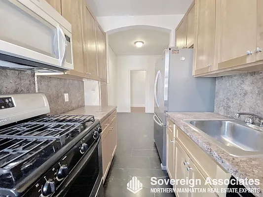 Rented by Sovereign Associates | media 15