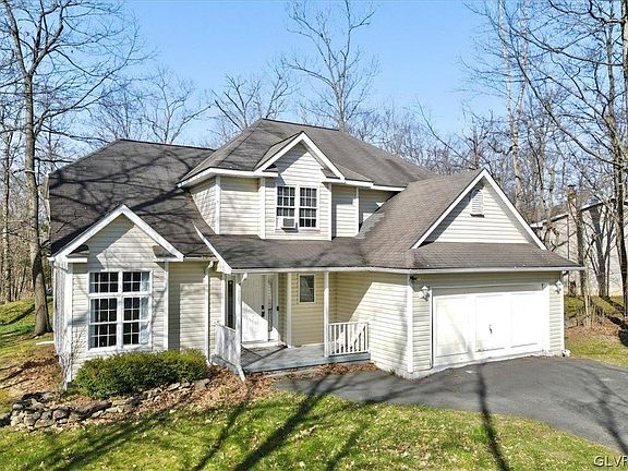 4th image of 1005 Salamanca Dr