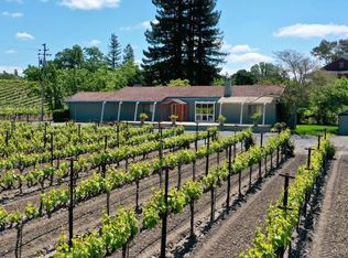 2740 River Rd, Windsor, CA 95492