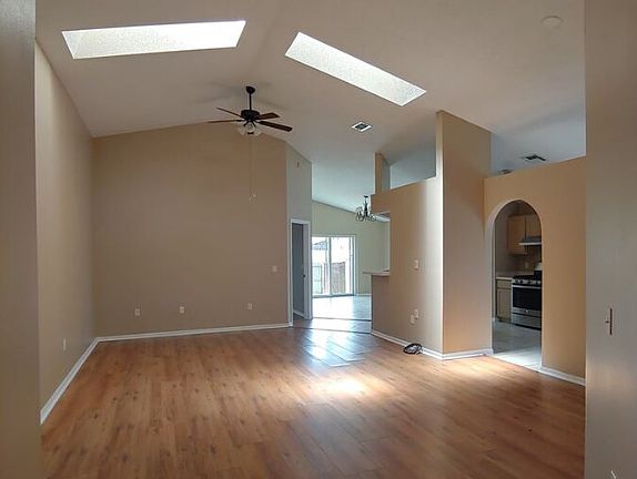 2nd image of 1709 Burnham Ct