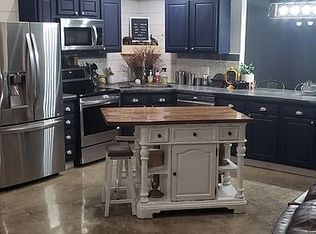 176 Farris Rd, Ash Flat, AR 72513