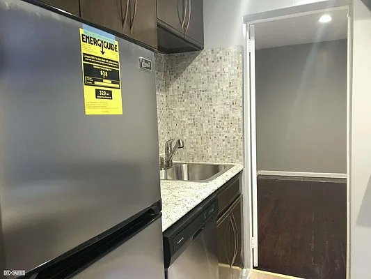 Rented by Citi Habitats | media 51