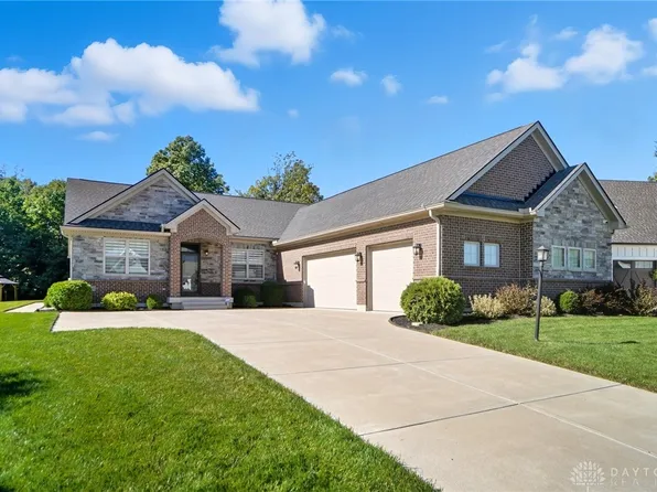 9509 Monaco Cir, Centerville, OH 45458
