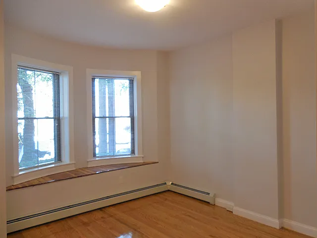 2 bed, 497 sqft, $2,950 — Photo 4