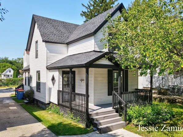 861 Bates St SE, Grand Rapids, MI 49506