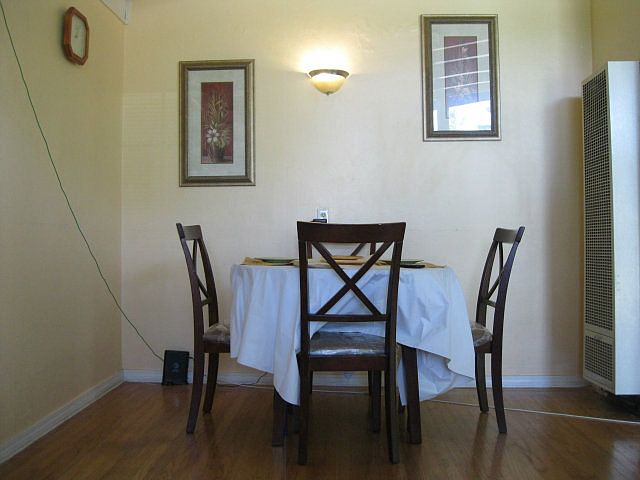 2nd image of 5821 Garibaldi St