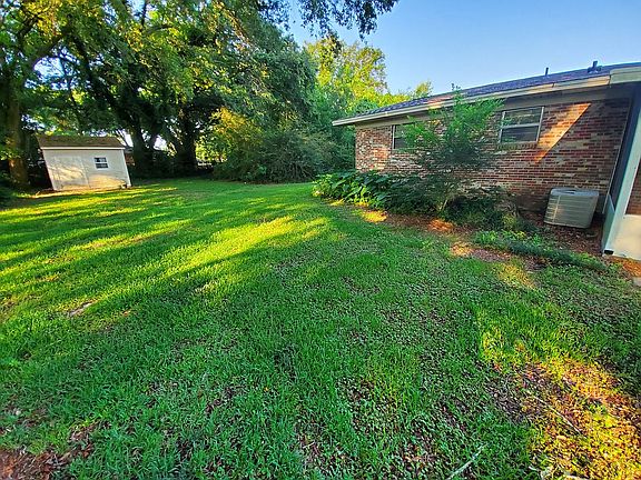 3rd image of 6020 Nashville Ave