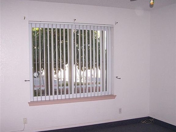 5th image of 3101 Rock Wall Ln