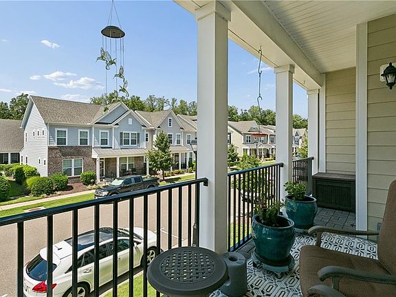 3rd image of 4111 Prospect St