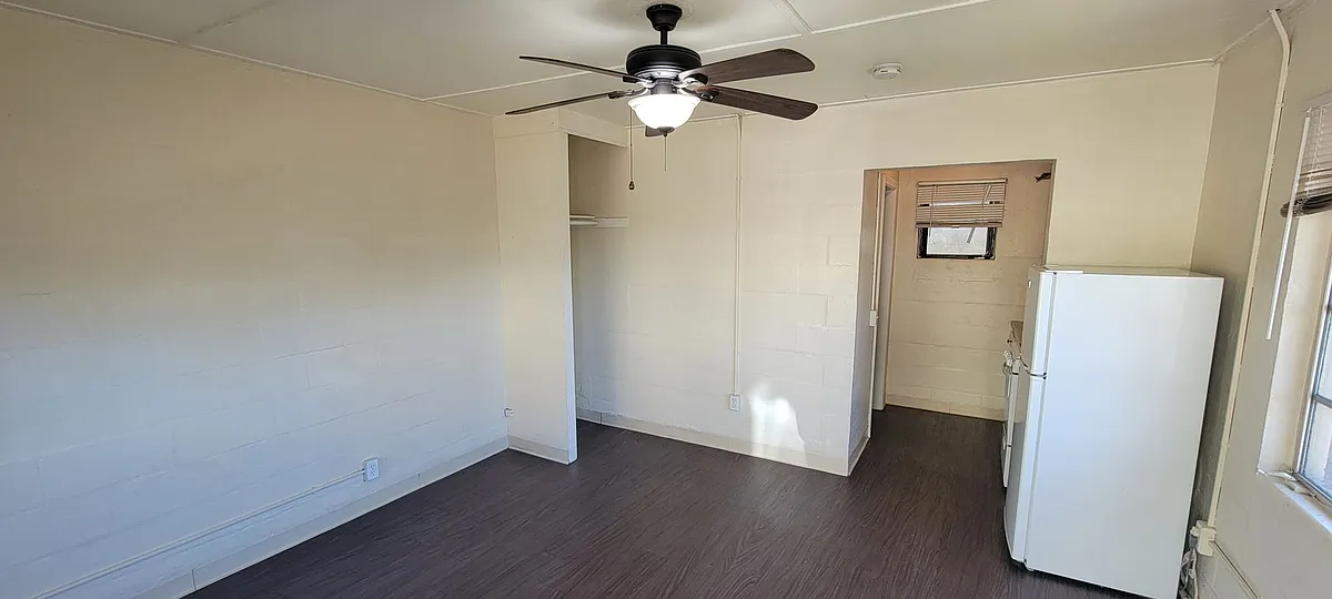 Building Photo - 203 Santa Clara in Fillmore