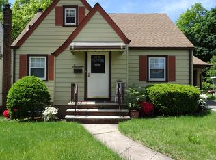 16 Cloverdale Rd, Clifton, NJ 07013