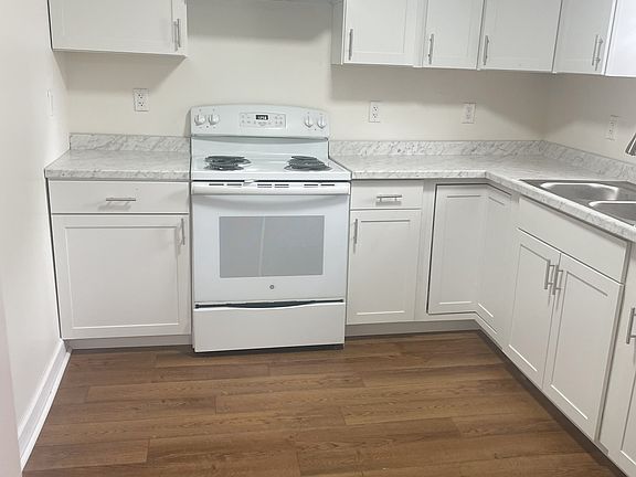 5th image of 4620 Lancaster Ave #D