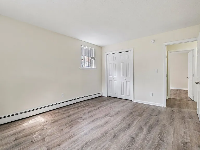 Gardner Street Apartments — Photo 36
