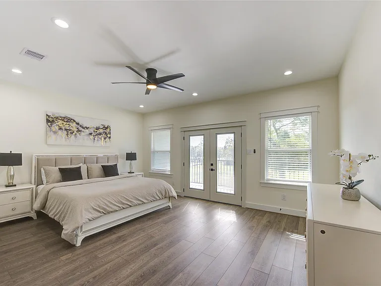 3406 Garapan St #B — Photo 18