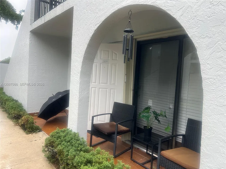 18200 Mediterranean Blvd #322