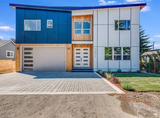 5631 25th Ave SW, Seattle, WA 98106