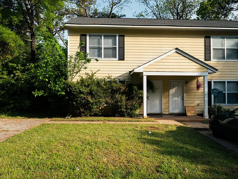 Hilltop Townes — Photo 38