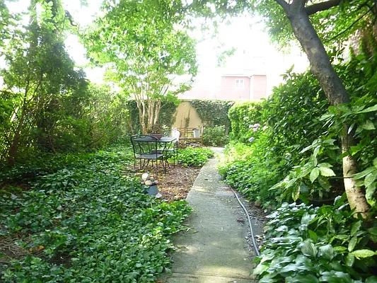 Sold by Fillmore | media 25