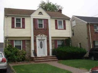 28-30 Norman Rd, Newark, NJ 07106