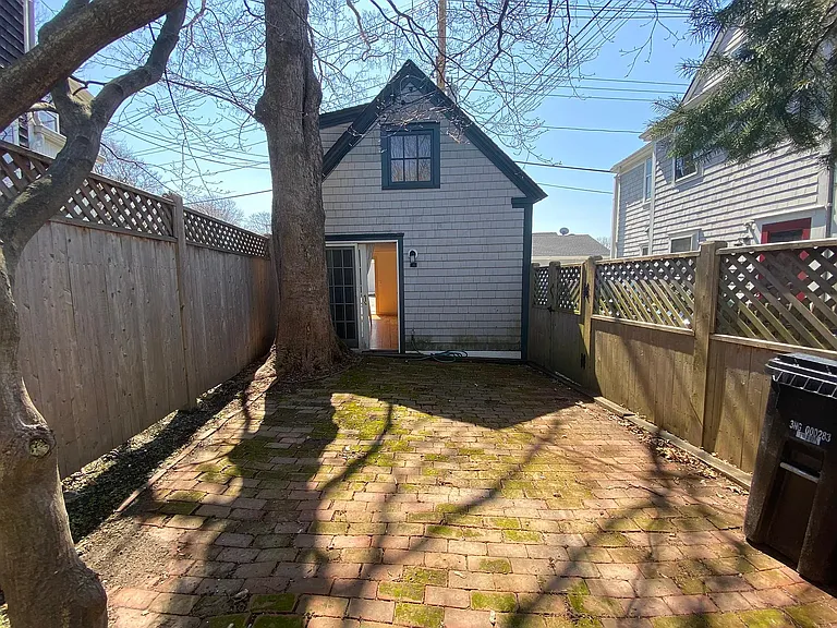 5 Poplar St — Photo 9