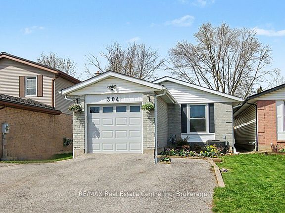 3rd image of 304 Auden Rd
