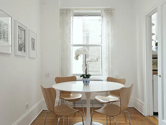 Sold by Sotheby's International Realty | media 5