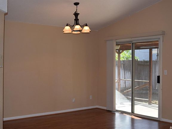 4th image of 1254 Twilight Dr