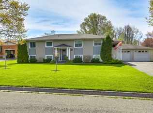 225 Coulton Dr, West Perth, ON N0K1N0