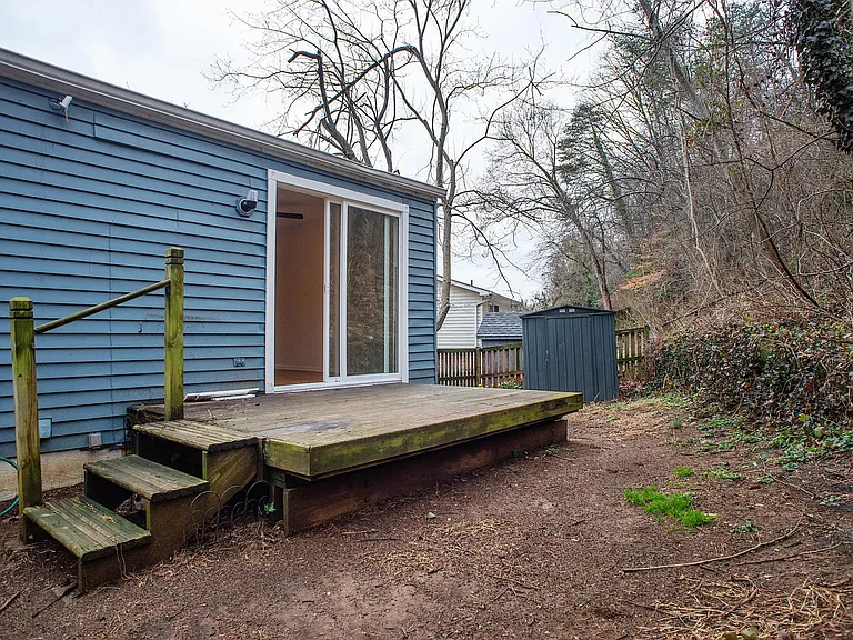430 Blossom Tree Ct — Photo 34