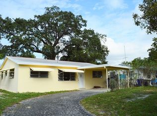 6441 Perry St, Hollywood, FL 33024