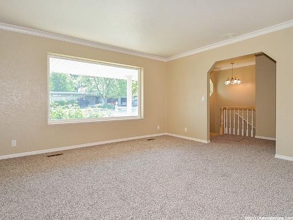3rd image of 1150 Michelle Dr