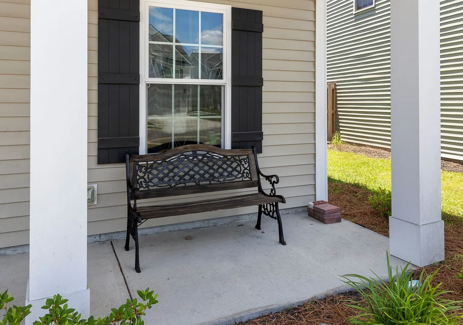 5 Bedroom Home Close to Ft. Stewart — Photo 4