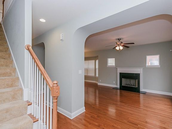 2nd image of 5356 Delmar Blvd