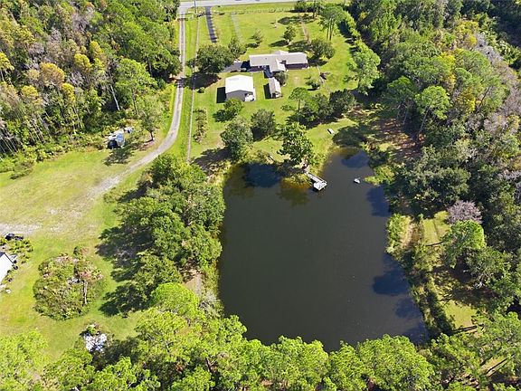 4th image of 9240 Moore Rd