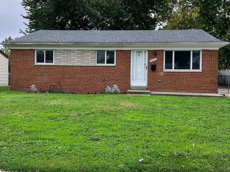 1st image of 8440 Doncaster Dr