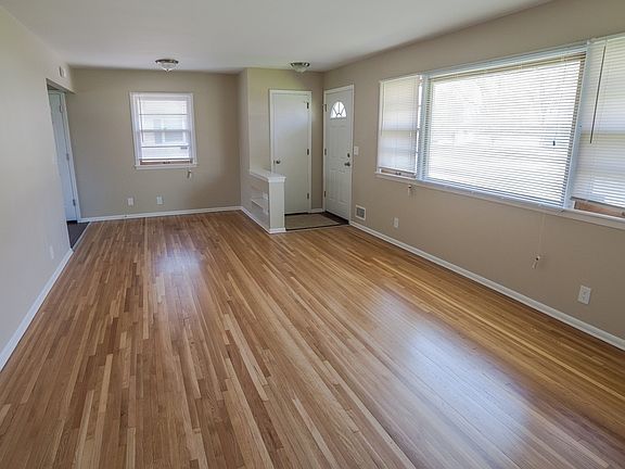 5th image of 4307 66th Ave N
