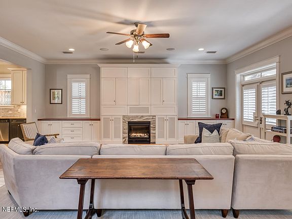2nd image of 709 Ocean Palm Way