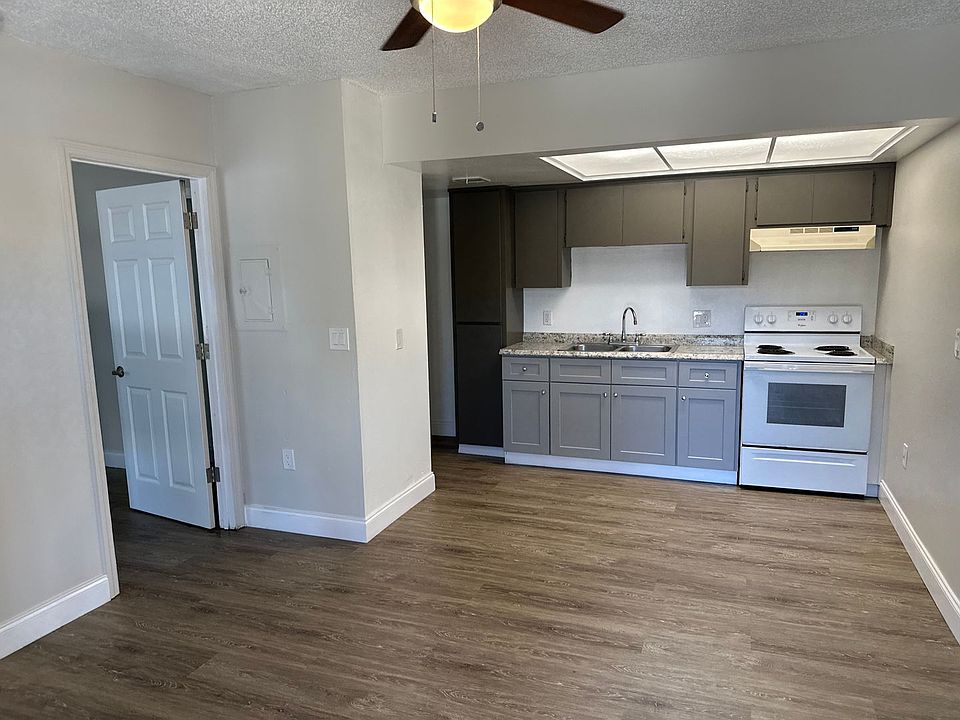 1st image of 3491 62nd Ave N #183