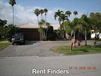 2nd image of 8548 NW 2nd St