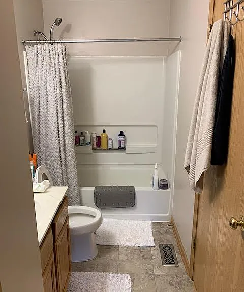 full bathroom